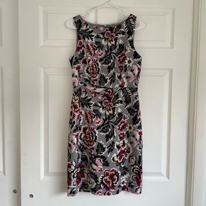 Preowned Ann Taylor Bodycon Multicolored Office Dress Size 2